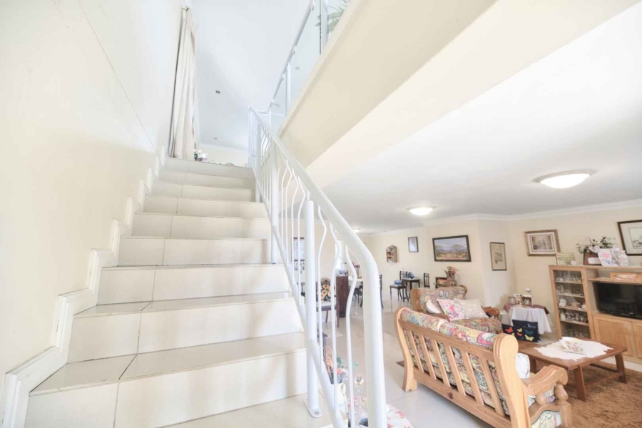 4 Bedroom Property for Sale in Pearly Beach Western Cape